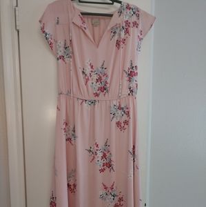 Loft Sz L Women's flutter sleeved midi-dress